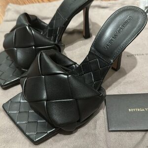 Bottega Veneta Lido Mule - Black 36.5